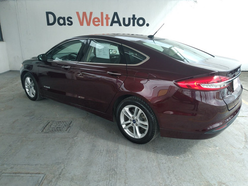Imagen 15 de 15 de Ford Fusion Se Lux 2.5l Cvt 188hp 4cil Aa Ee Vp Qc Ba A 2018