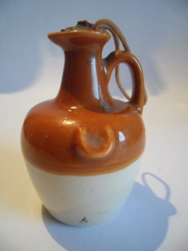 Porron  De Whisky Miniatura De Ceramica Vacio Impecable.////