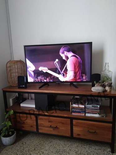 Imagen 4 de 7 de Rack Industrial Tv Living Hierro Y Madera - Horacio Home