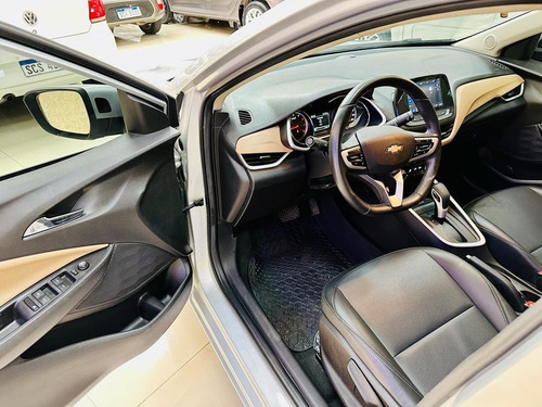 Imagen 7 de 12 de Chevrolet Onix Premier 21.000 Km Retira U$d 11990 Y Financio