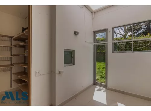 Espectacular Casa Campestre Con Amplios Espacios(mls#251727)