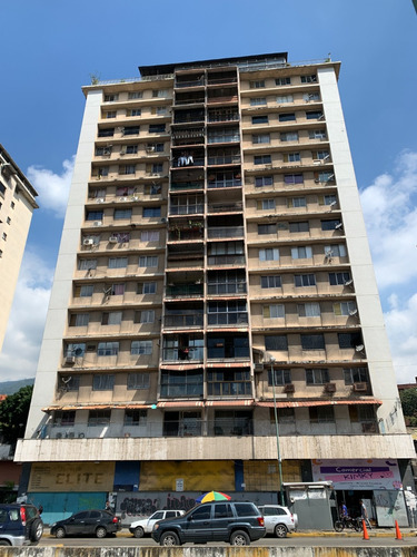 Apartamento En Venta Cerca De Plaza Venezuela