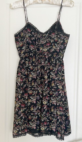 Vestido Fiesta Civil Flores Urban Outfitters