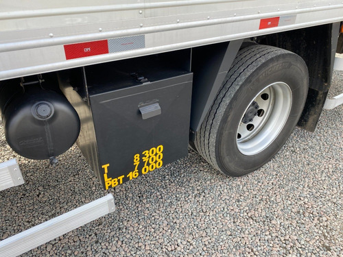 Imagem 12 de 13 de Mb Mercedes-benz Atego 1726 4x2 2020