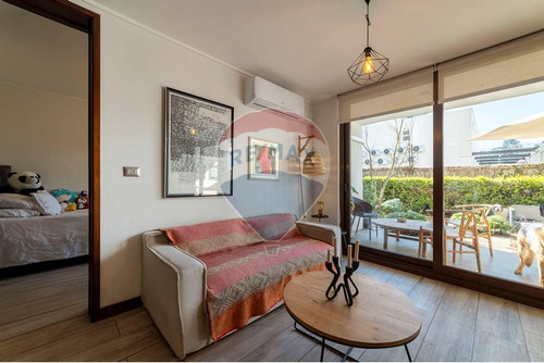 Departamento Con Jardín, 2 Dormitorios