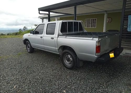 Nissan NP300 Frontier 4x2