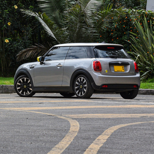 Mini Mini Cooper Se 0.0 Iconic At