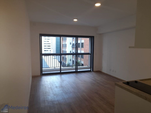 Apartamento Studio, 01 Dormitório, Predio Novo Com Lazer, 300 Metros Metrô, Rua Genebra- Bela Vista. - Md828