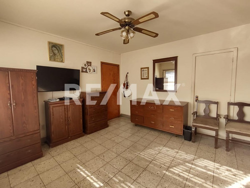 Imagen 25 de 30 de Casa Comercial En Renta Usos Múltiples - (2)