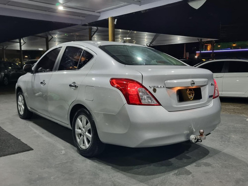 Nissan Versa 1.6 16v Flex Sl 4p Manual