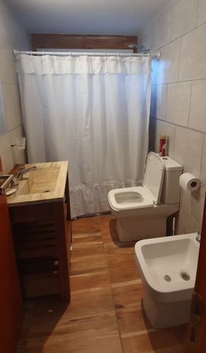 Imagen 16 de 18 de Casa Luminosa, Amplios Ventanales Al Bosque, Recientemente Inaugurada En Mar De Las Pampas