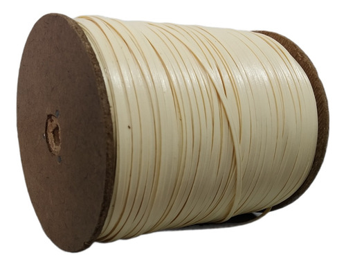 Imagem 2 de 3 de Palhinha Sintética Indiana Poliet 250mts 2.5mm - Palha