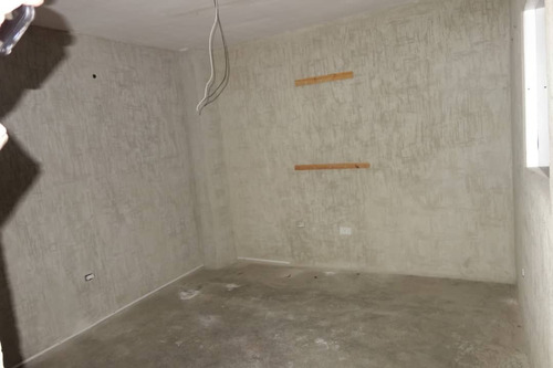 Imagen 6 de 10 de Galpon Industrial En Alquiler De 1300 M2 En Potrero Del Medio Carrizal