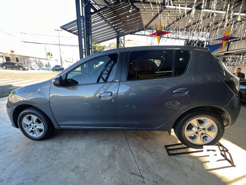 Renault Sandero 1.0 12V SCE FLEX VIBE MANUAL