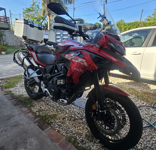 Benelli Trk 502x Excelente Estado Con Sus 3 Baules