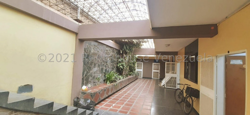 Milagros Inmuebles Oficina Alquiler Barquisimeto Lara Zona Centro Economica Comercial Economico Código Inmobiliaria Rent-a-house 23-23282