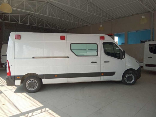 Imagem 3 de 8 de Renault Máster 2.3 L3h2 Ambulância Uti