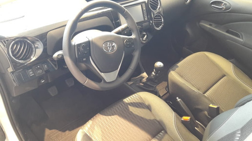 Toyota Etios 1.5 Xls Mt Sedán 4p 2021 0km