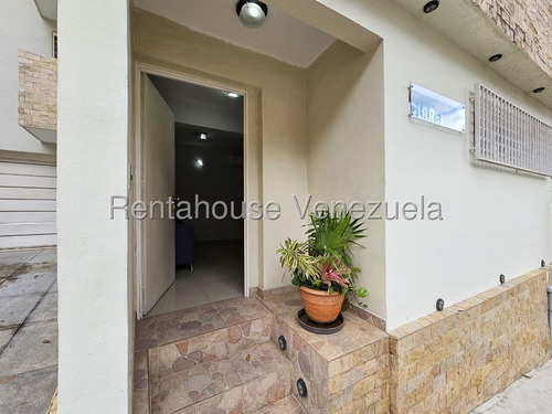 Pedro Cardona Cod. 26-386 Vende Casa En Lomas De Chuao