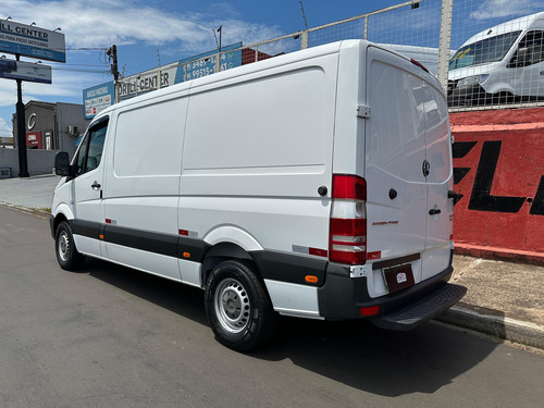 Mercedes-Benz Sprinter Furgão 2.2 Cdi 313 Street Longo Teto Baixo 9m3 5p