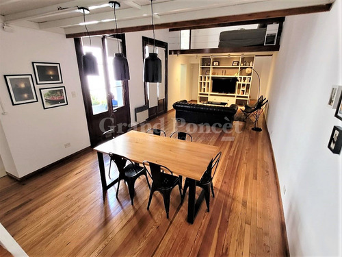 Imagen 5 de 28 de Ph De 4 Ambientes Tipo Loft Con Patio Y Terraza