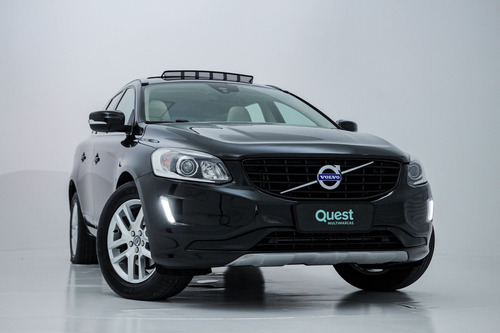 Volvo XC60 60 T-5 MOMENTUM 2.0 245cv FWD 5p