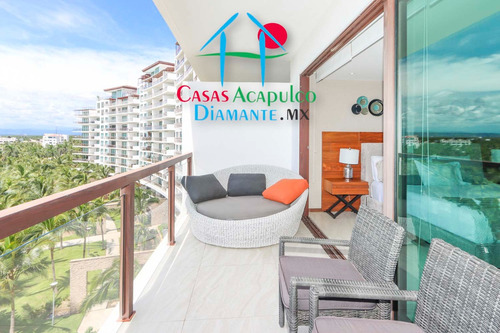 Cad La Isla Emerald L7. Con Las Mejores Amenidades. Terraza Con Vista Parcial Al Mar