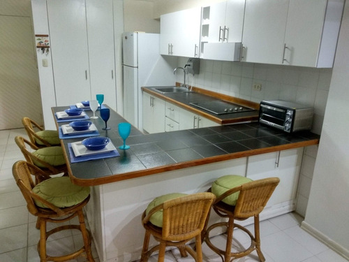 Imagen 4 de 10 de Margarita, Apartamento Vacacional A Orillas De La Playa.