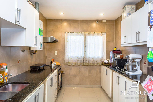 Venta Casa 3 Dormitorios Centro Con Cochera
