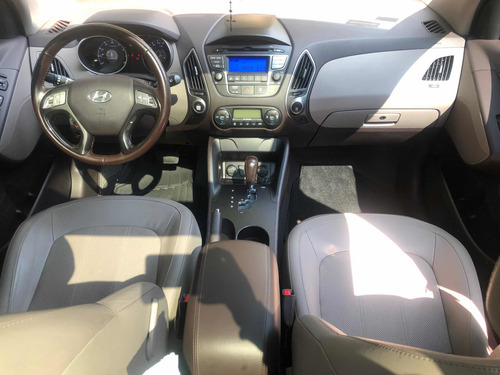 Imagen 13 de 15 de Hyundai Ix35 2015 2.0 Limited At