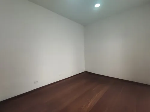 Casa En Arriendo/venta En El Nogal. Cod A15211
