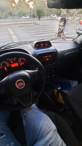 Imagem 9 de 9 de Fiat Strada 2016 1.8 16v Adventure Cab. Dupla Flex 3p
