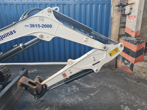 Mini Escavadeira Bobcat Mod. E26 Ano 2023 374.4h Ar + Aço