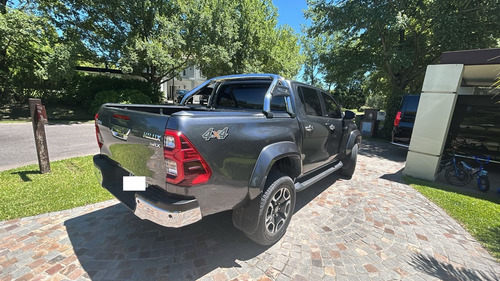 Toyota Hilux Pick-up 2.8 Cd Srx 204cv 4x4 At