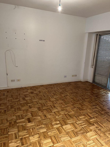 Imagen 15 de 26 de Vicente López-av. Maipú 1600 Venta 5 Amb. 115 M2 Cfte. Apto Prof. (ideal Consultorio)