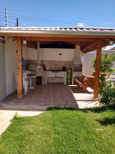 Imagem 6 de 29 de Casa A Venda No Centro De Caraguatatuba, Próxima A Prefeitura - So0037