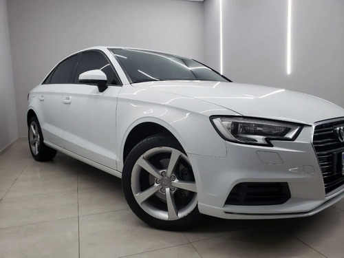 Imagem 2 de 16 de Audi A3 Sedan 1.4 Tfsi Ambiente Flex 2015 2016 2017