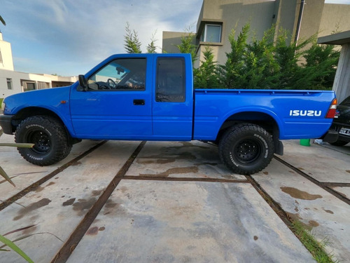 Isuzu Spacecab