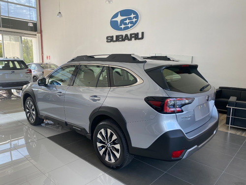 Imagen 3 de 22 de Subaru Outback 2.4 Turbo Xt.