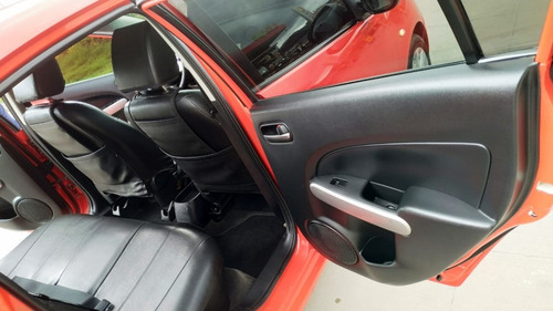 Mazda 2 Sedan