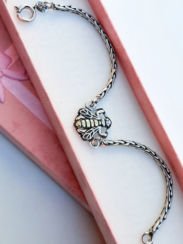 Pulsera Con Dije Enchapada En Plata- Dije Abeja (maestra)