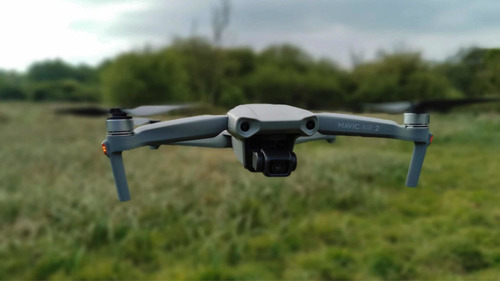 Imagen 1 de 5 de Alquiler De Dron Dji Para Fotos