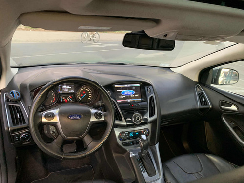 Ford Focus III 2.0 Sedan Titanium At6