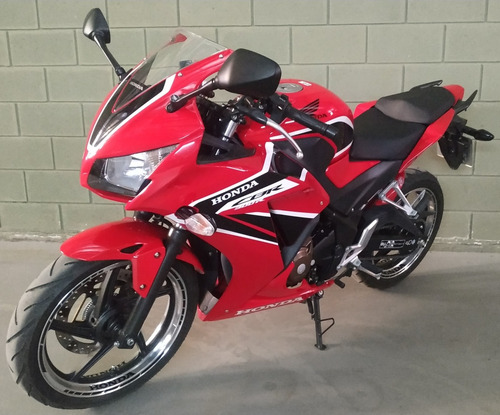 Imagen 5 de 17 de Honda Cbr 300
