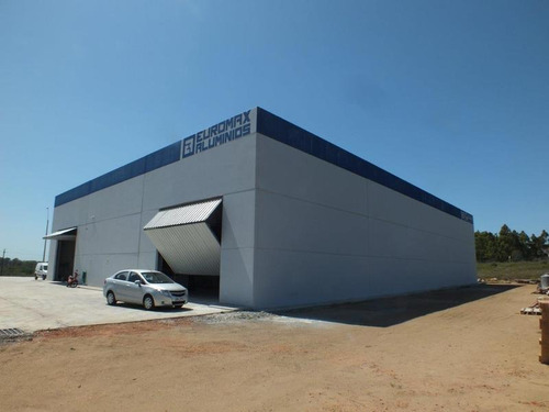 Imagen 14 de 21 de Galpón 1400 M2 Cubiertos En Maldonado (uruguay)