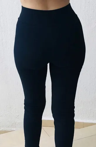 Pantalon lycra femme sale