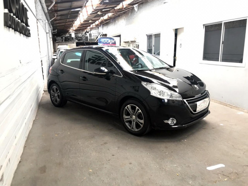 Peugeot 208 Feline 1.6