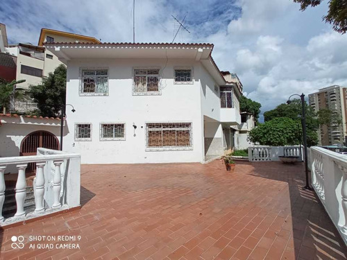 Imagen 4 de 21 de Vendo/alquilo Casa 466mts2 6h/8b/4pe El Marqués 2275