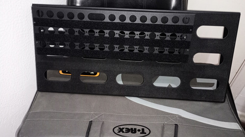 Bag Pedaboard T-rex Tonetrunk 68 C/ Plataforma (pedaltrain) Preto