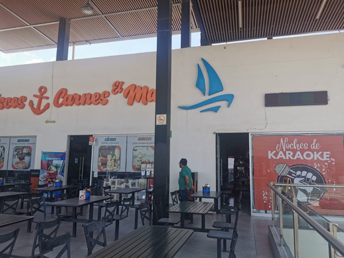 Traspaso Restaurante En Una Plaza
